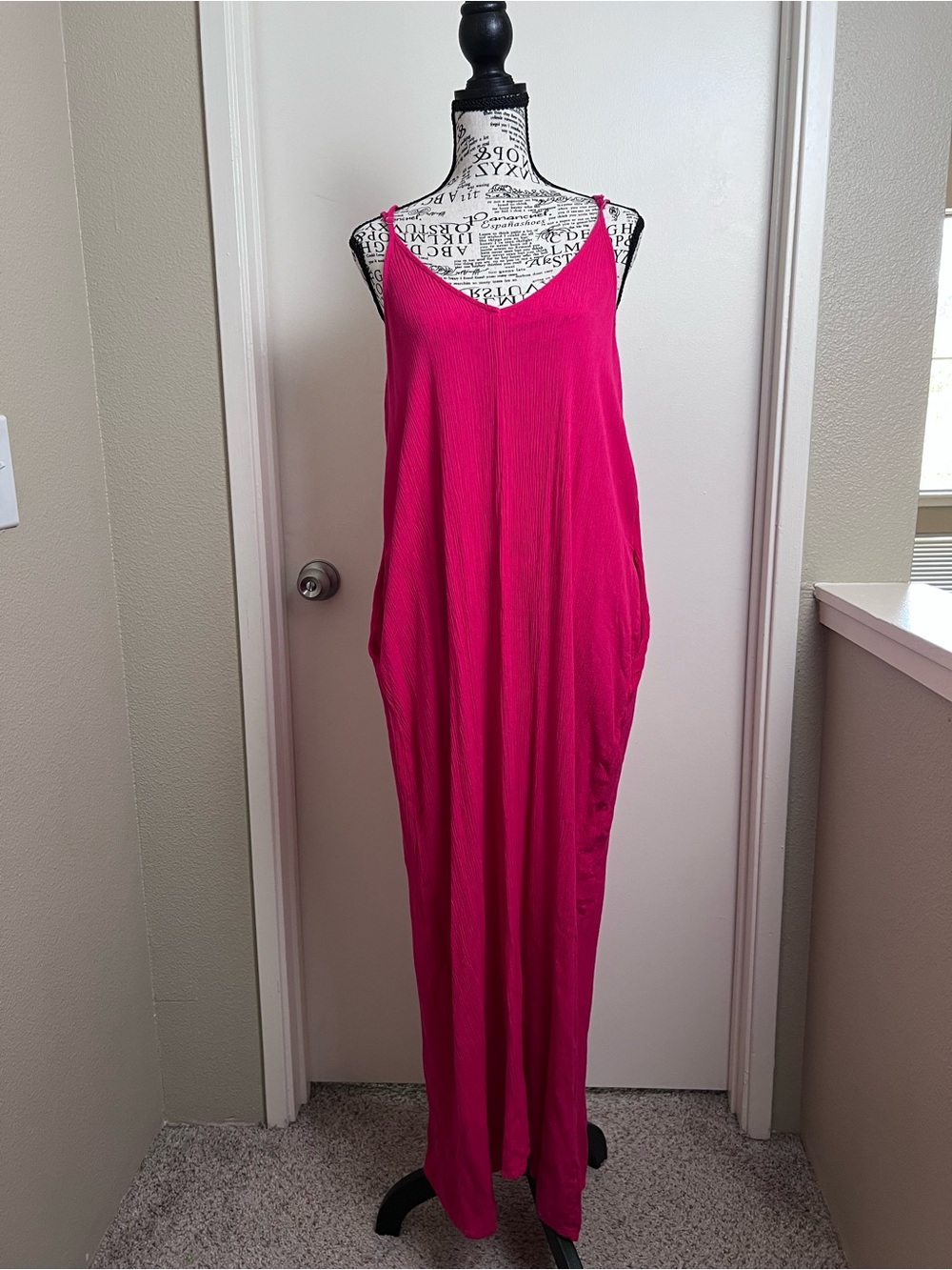 Fuchsia Crinkle Rayon Maxi Dress with Pockets Vacation Resort Boho sleeveless